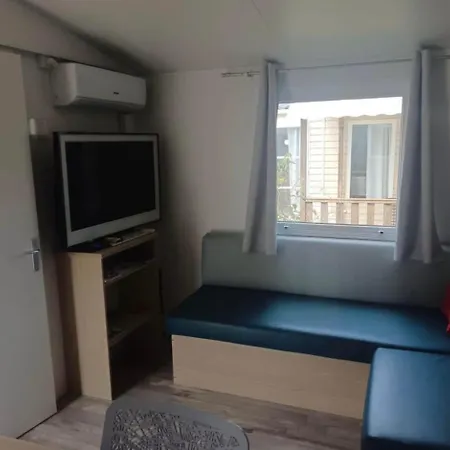 Mobil Confort La Falaise 나르본